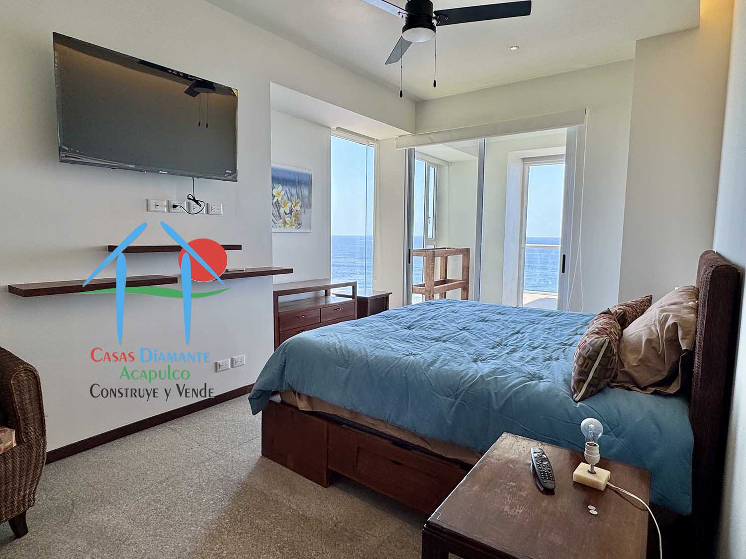 Ocean Front 802 - Recámara principal 1